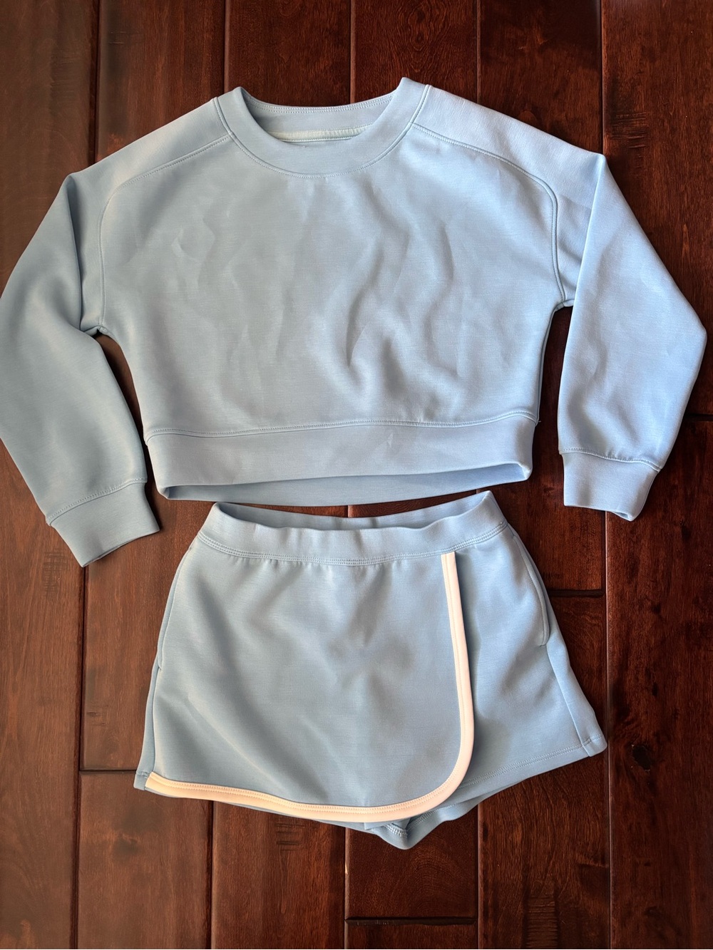 all in motion - Girls' Skort with Matching Sweatshirt in light blue